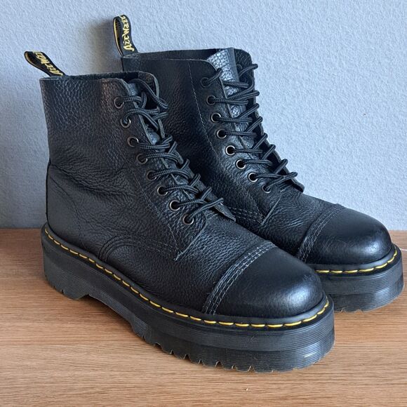 Dr. Martens Women’s 10 Sinclair Black Leather Platform Combat Boots Doc Pebbled - Picture 1 of 12